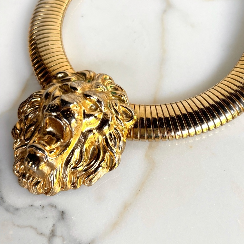 VINTAGE 1980s MASSIVE GOLDEN LION HEAD TUBOGAS OMEGA STATEMENT CHUNKY NECKLACE - Picture 8 of 9